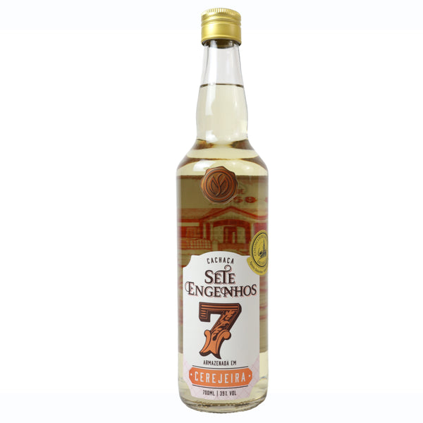 Cachaça Sete Engenhos Cerejeira | 1 Jahre in Cerejeira (Amburana) Holzfässern gereift | 700 ml, 39% Vol.